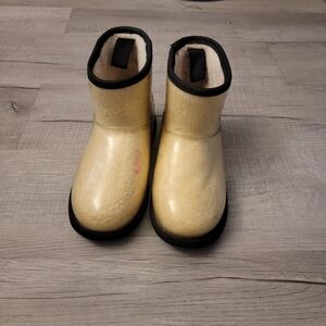 UGG Kids Cream and Black Waterproof Boots